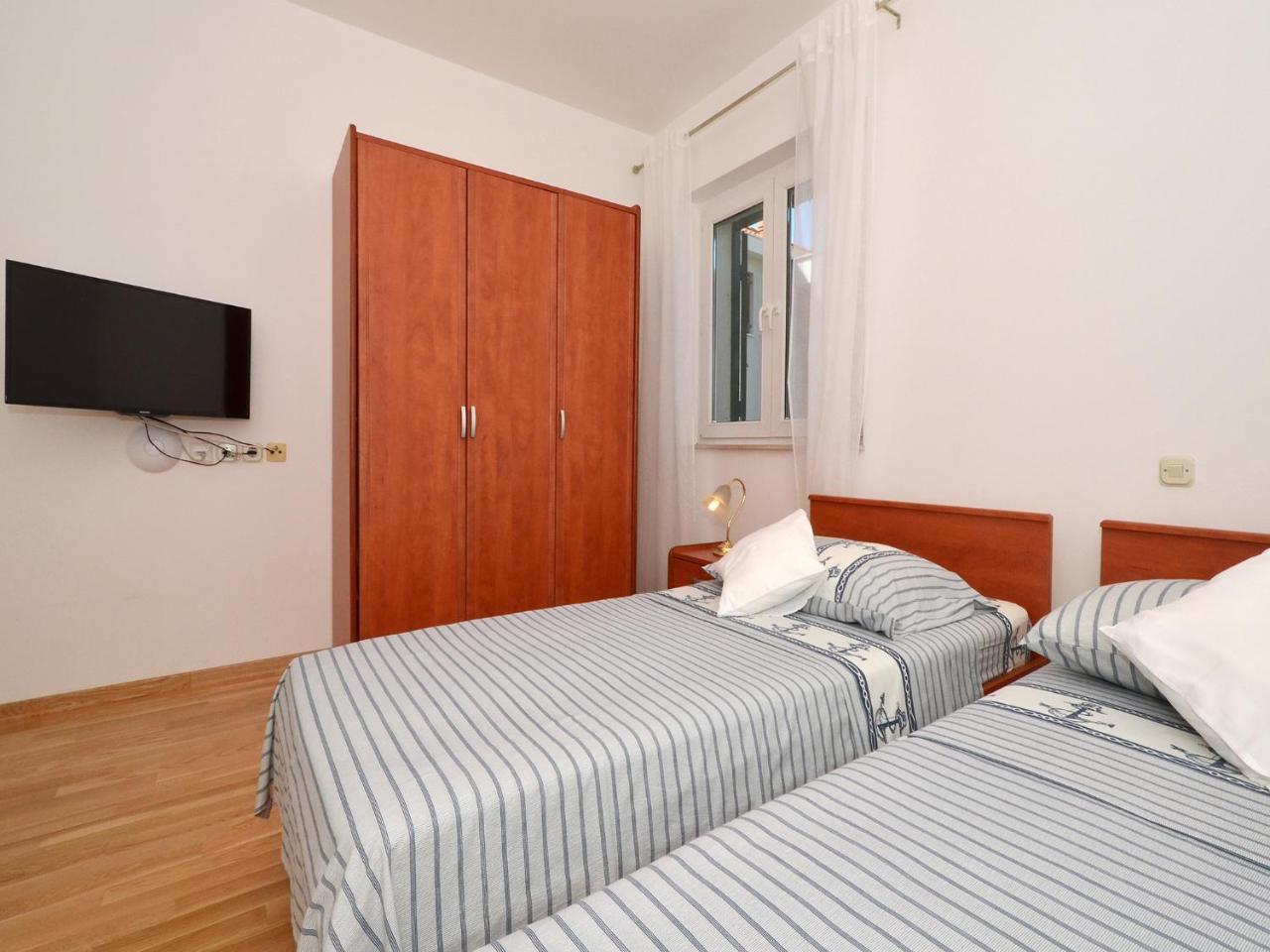 Apartments Nera Podstrana Zewnętrze zdjęcie