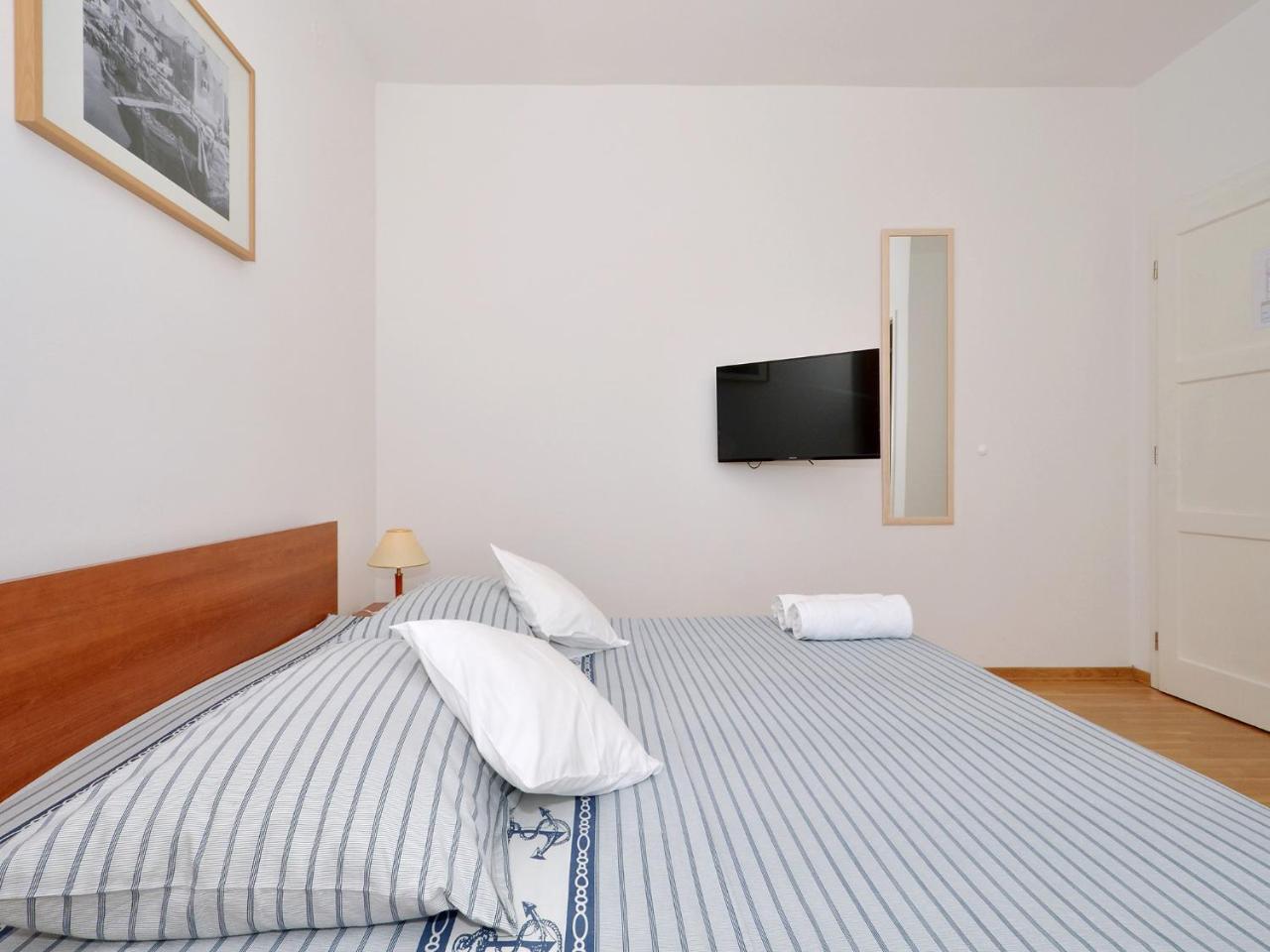 Apartments Nera Podstrana Zewnętrze zdjęcie